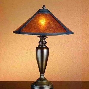 Van Erp Traditional Amber Mica Table Lamp